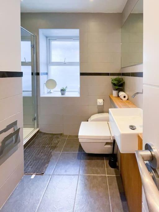 Edge14- Spacious, Stylish And Near The Beach! Ньюки Экстерьер фото